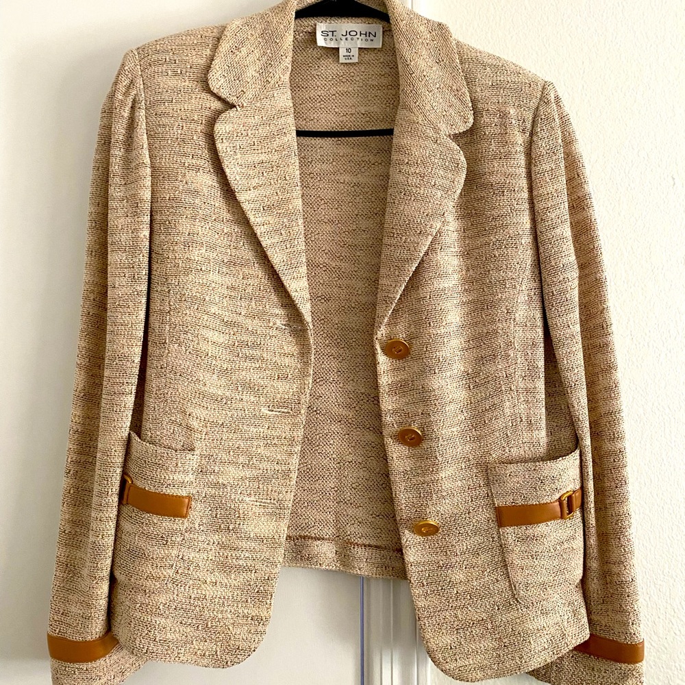 St. John Jacket Size 10 EUC